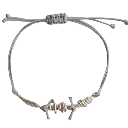 Disciplina explicit pulsera